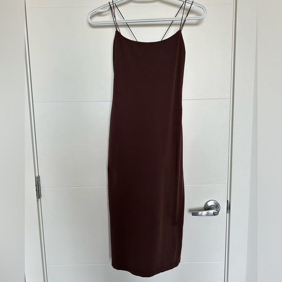 Sexy mocha midi dress - Picture 1 of 2